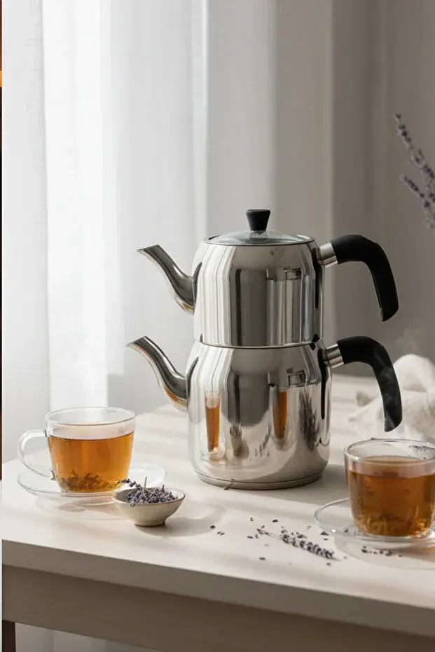 Hanzade Aile Boy Paslanmaz Çelik Çaydanlık – Parlak Gümüş, Ergonomik Saplı, Yüksek Isı Dayanımlı